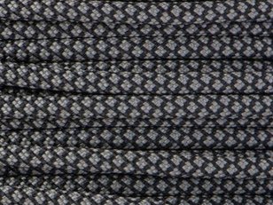 w - black and grey diamonds